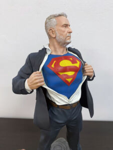 Superman άγαλμα 2